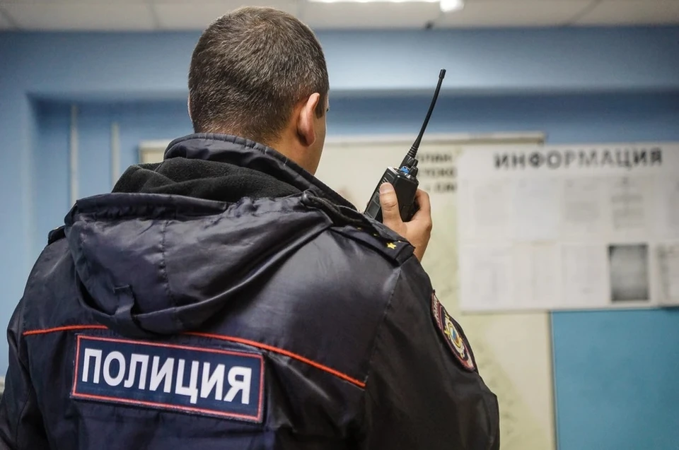 Решается вопрос о возбуждении уголовного дела.