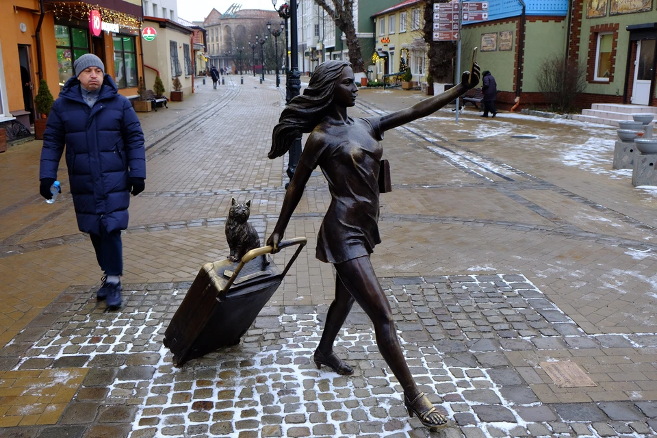 Одевание курортницы стало зеленоградской модой, но появился и новый тренд - раздевание