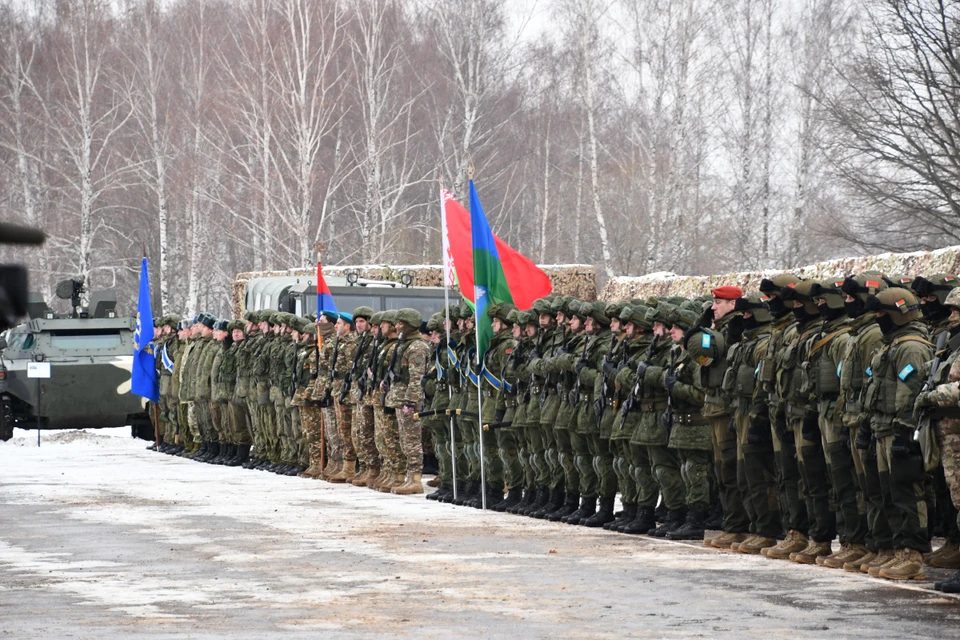 В числе миротворцев в Казахстане находятся подразделения вооруженных сил Армении, Беларуси, Кыргызстана, России и Таджикистана. Фото: odkb-csto.org