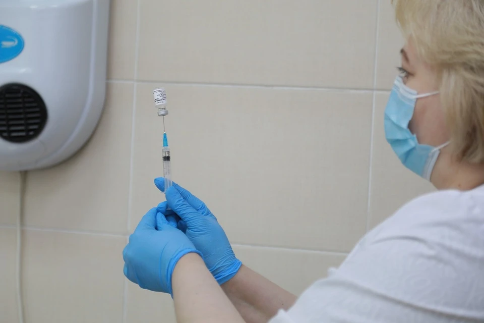 В столице Хакасии готовятся к вакцинации школьников от коронавируса