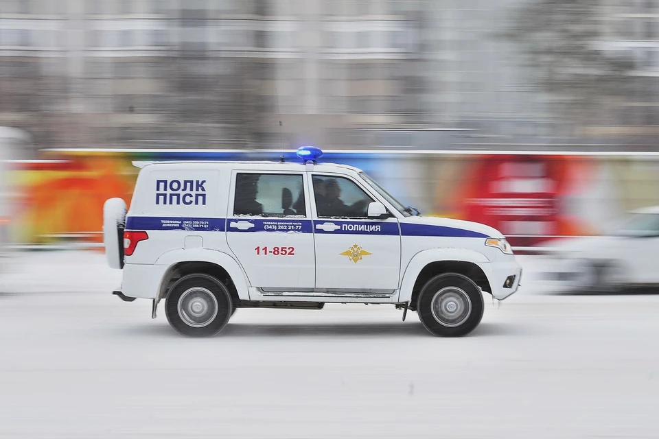 Силовики не нашли в школах взрывных устройств