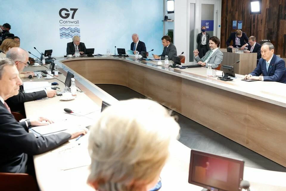Немецкий депутат Штегнер призвал вернуть Россию в G7