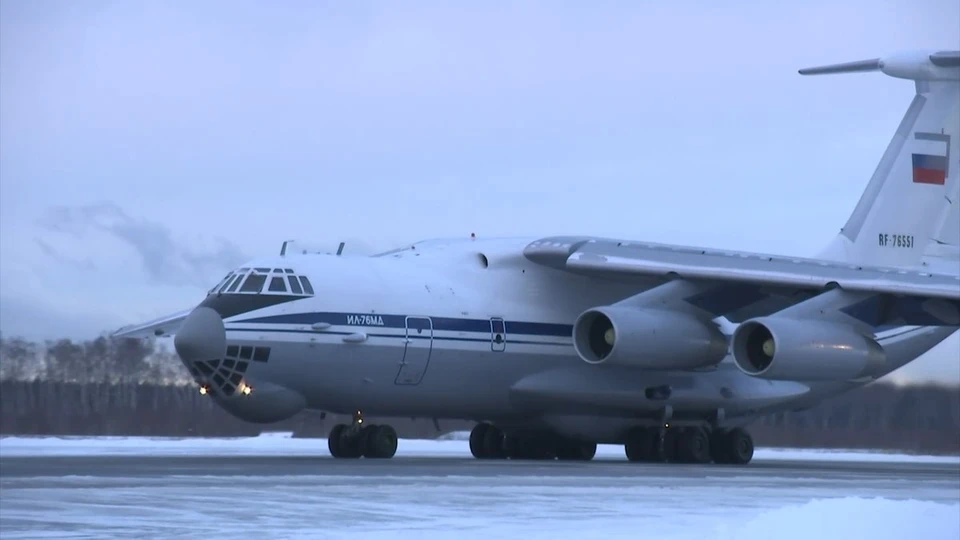 Сорок самолетов доставили миротворцев ОДКБ из Казахстана в Россию за сутки