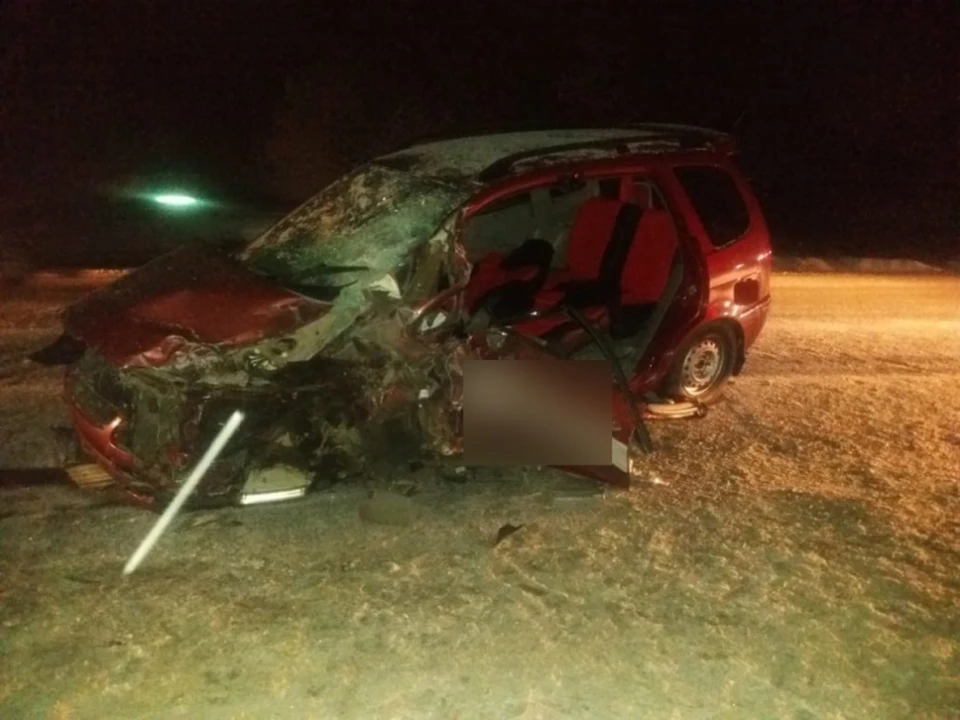 В результате ДТП 40-летний пассажир Toyota Spacio с травмами был доставлен в больницу.