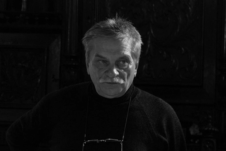 «Это, конечно, горе»: автор «Улиц разбитых фонарей» Андрей Кивинов о внезапной смерти режиссера Виктора Бутурлина