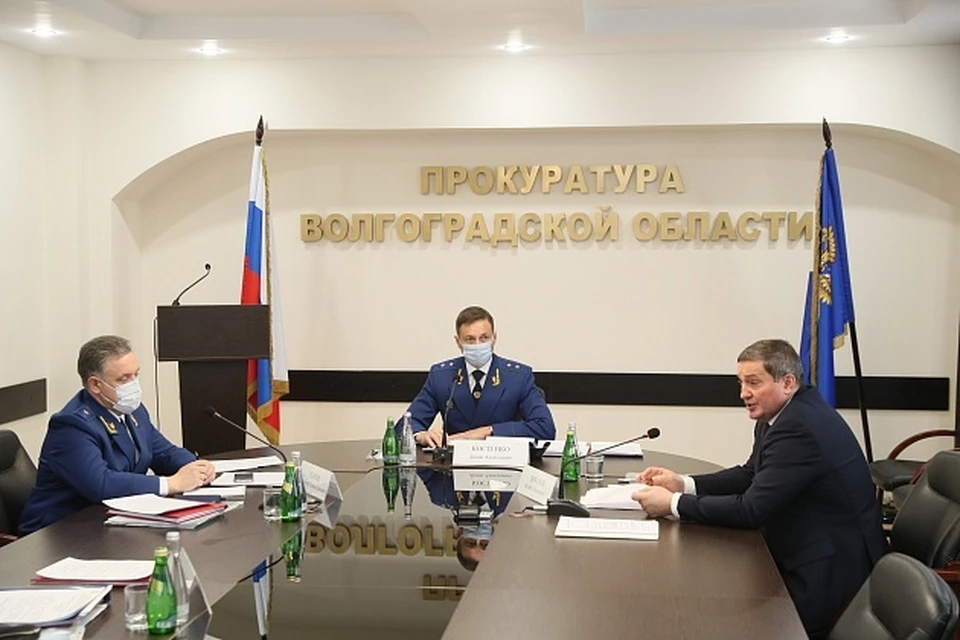 Руководители региона, правоохранительных, силовых и надзорных ведомств подвели итоги работы в 2021 году и обсудили дальнейшие планы. Фото: АВО