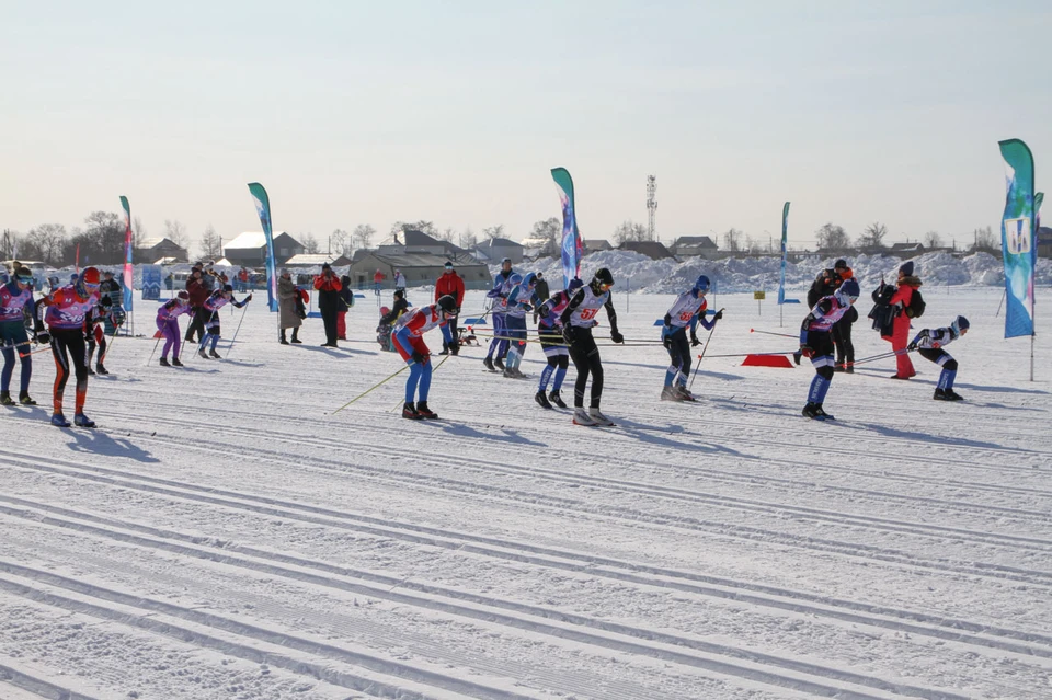Участие в лыжных гонках приняли более 400 человек