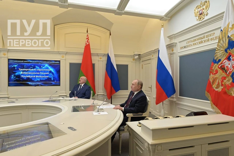 Президенты двух стран наблюдали за учениями из Кремля. Фото: "Пул Первого"