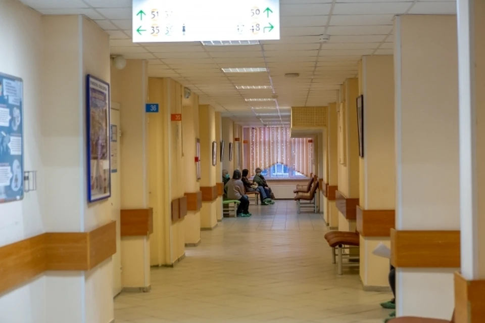 Руководство медучреждения "узаконило" нарушителей очереди