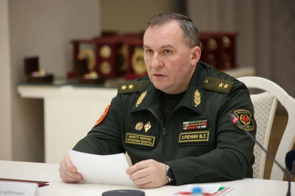 Министр обороны Беларуси Виктор Хренин подчеркнул, что учения "Союзная решимость-2022" завершены, но проверка сил реагирования Союзного государства будет продолжена. Фото: Ян Горбанюк, "Ваяр".
