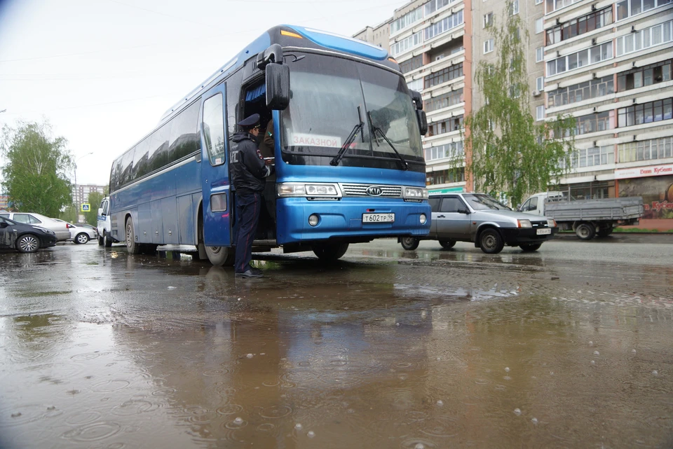 В Сочи водитель рейсового автобуса наказан за нарушение ПДД