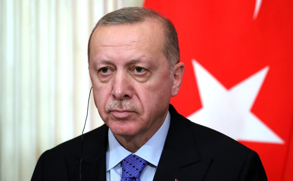 Эрдоган заявил, что Турция не может делать выбор в пользу России или Украины
