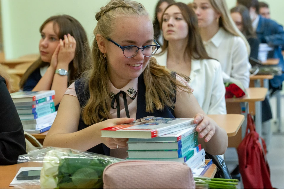 В Ростовской области 172 школы и 83 детских сада примут детей из ДНР и ЛНР
