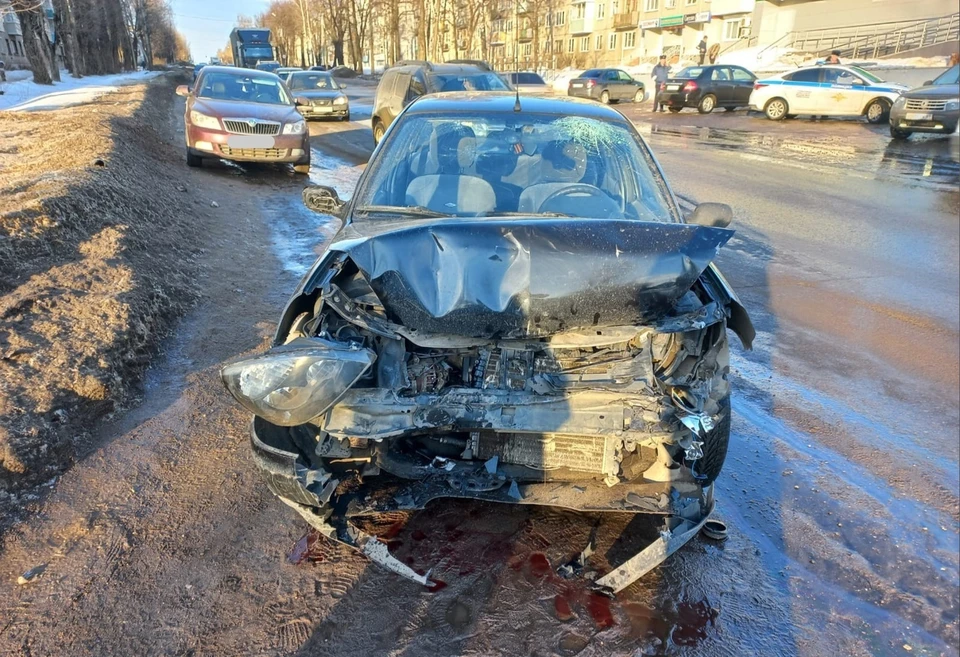 В ДТП пострадали два человека Фото: УГИБДД России по Тверской области