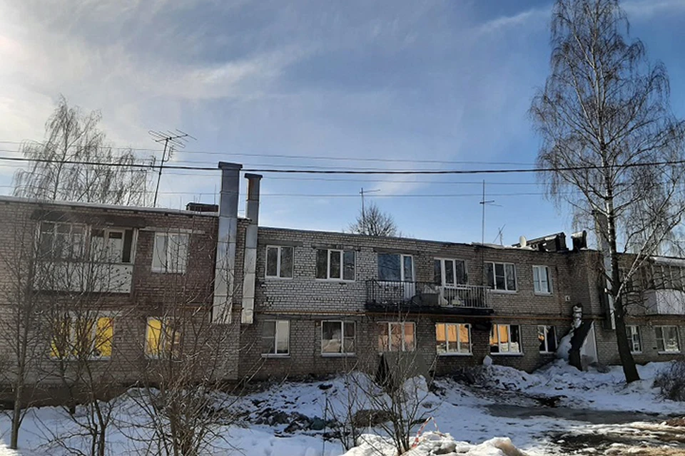 Собственники пострадавших квартир получили материальную помощь Фото: администрация Калининского района