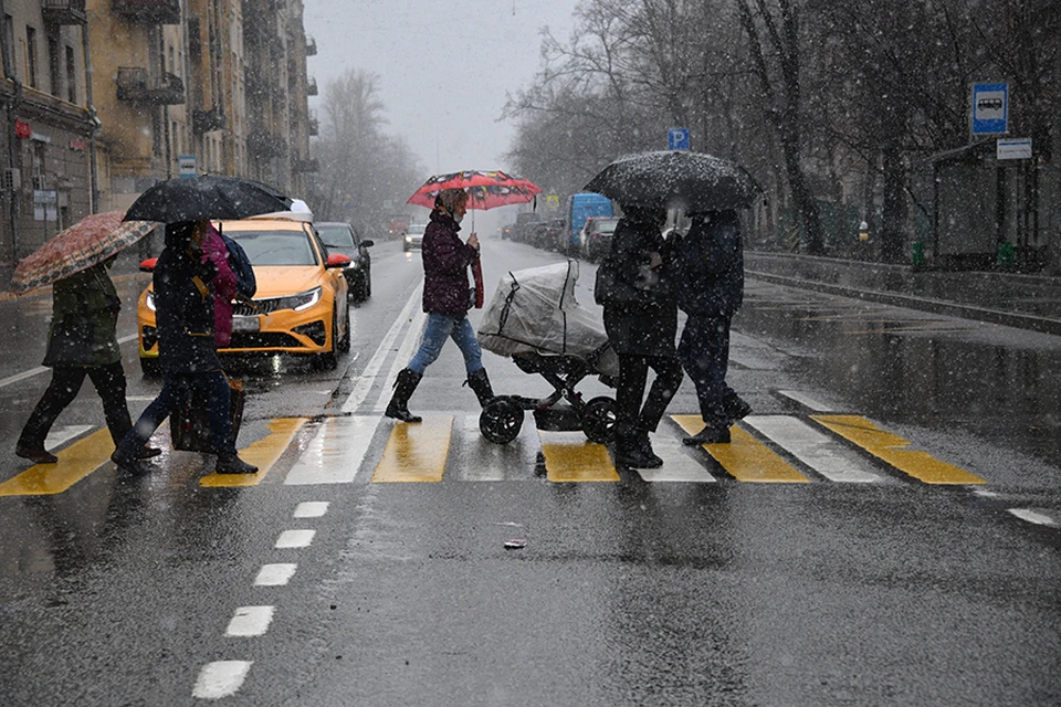 На дорогах Владивостока наблюдается гололедица