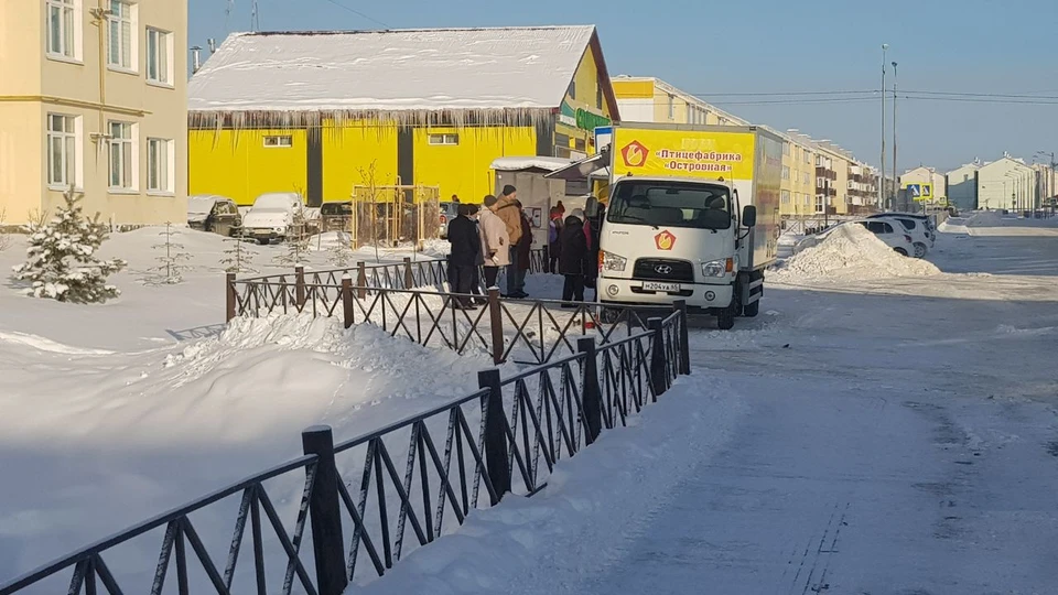 Автолавка птицефабрики "Островная" в Дальнем