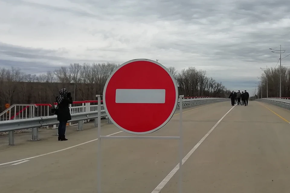 Всех водителей просят с пониманием отнестись к затрудненной дорожной обстановке