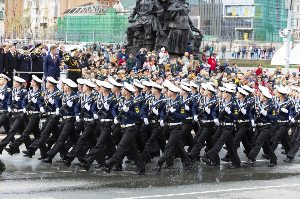 Военнослужащие ТОФ начали готовится к параду Победы