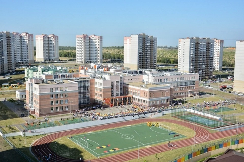 Школа №75 считается одной из самых загруженных в городе. Фото: сайт администрации Ростова.