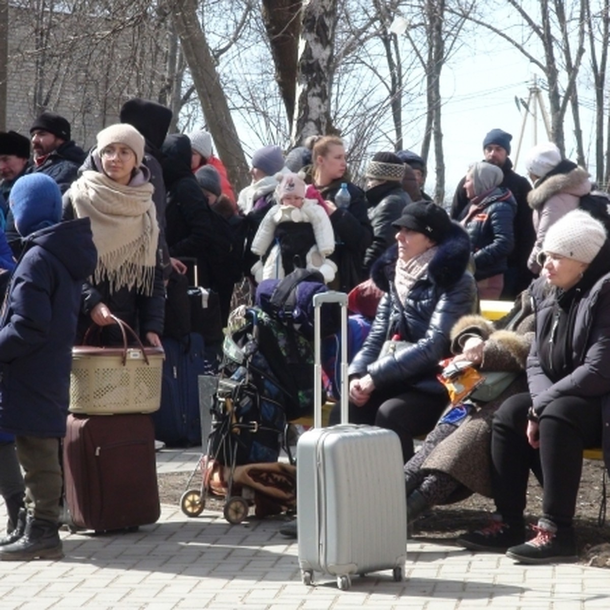 Не перестанем говорить спасибо!»: Как месяц спустя после эвакуации живут на  Дону дети-сироты из Донбасса - KP.RU