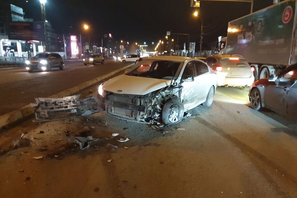 В аварии никто не пострадал.