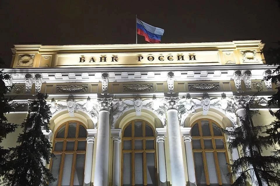 Российские банки нарастили передачу сообщений через аналог SWIFT