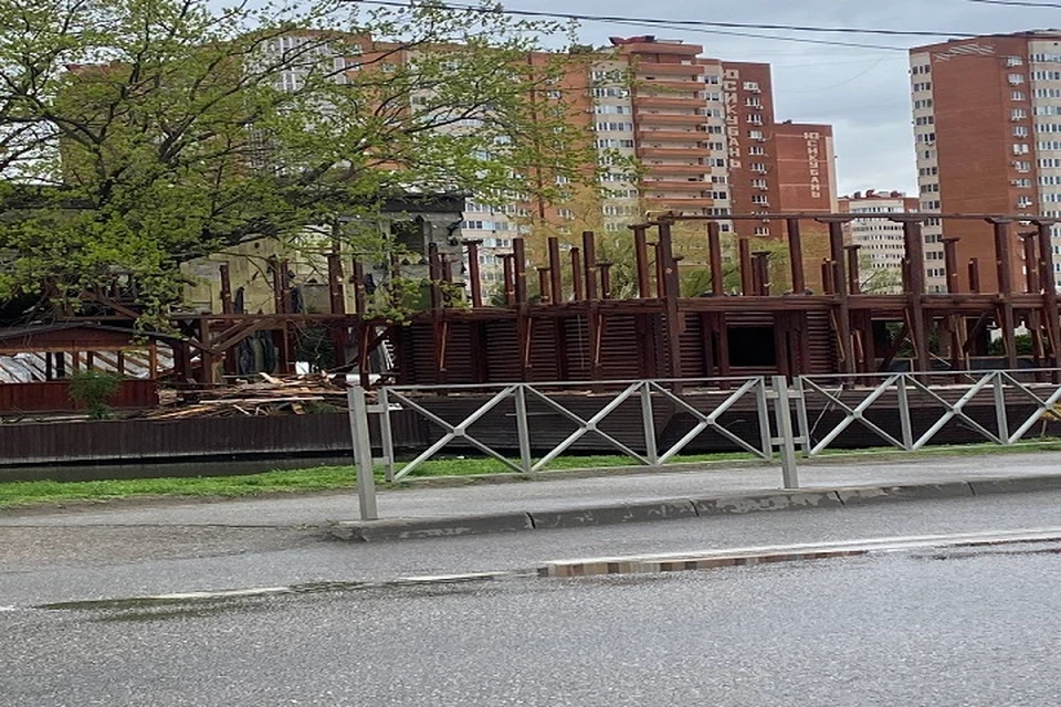«Робинзон Крузо» официально закрылся на Восточно-Кругликовской.