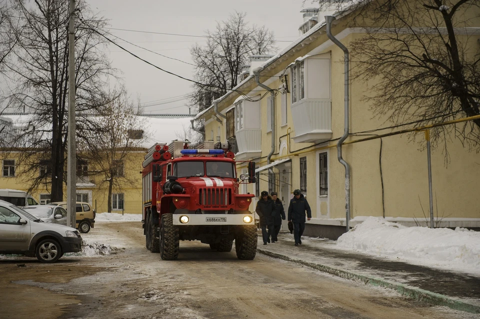 В тушении пожара были задействованы две единицы техники и восемь человек личного состава