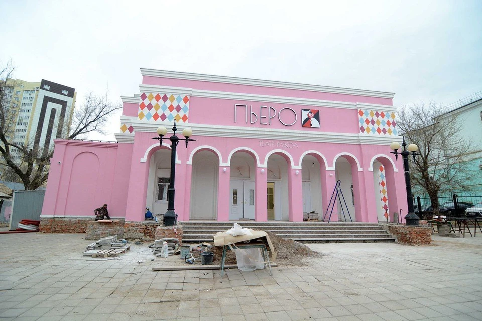 Здание театра закрыли на реконструкцию в апреле 2021 года