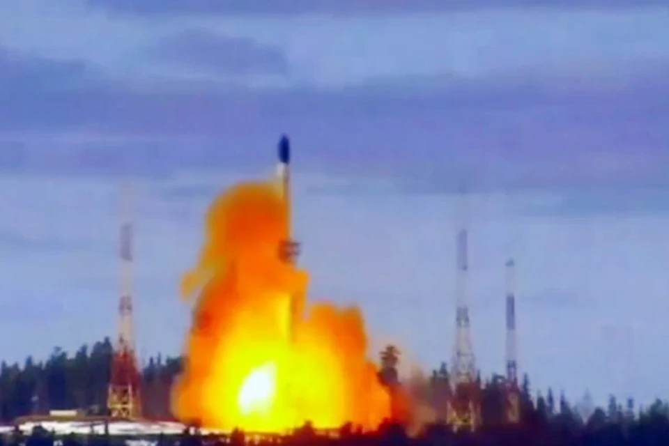 Видео пуска ракеты «Сармат» опубликовало Минобороны России