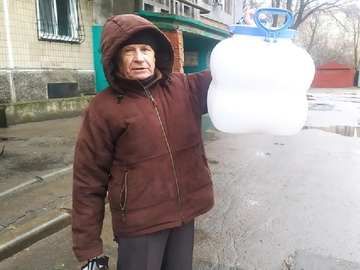 В Донецке и Моспино оборудовали точки водоразбора для обеспечения жителей  водопроводной водой - KP.RU