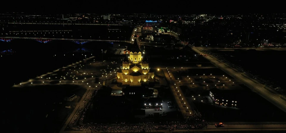 Пасхальные богослужения прошли в Александро-Невском кафедральном соборе Нижнего Новгорода в ночь на 24 апреля. Фото: Нижегородская епархия