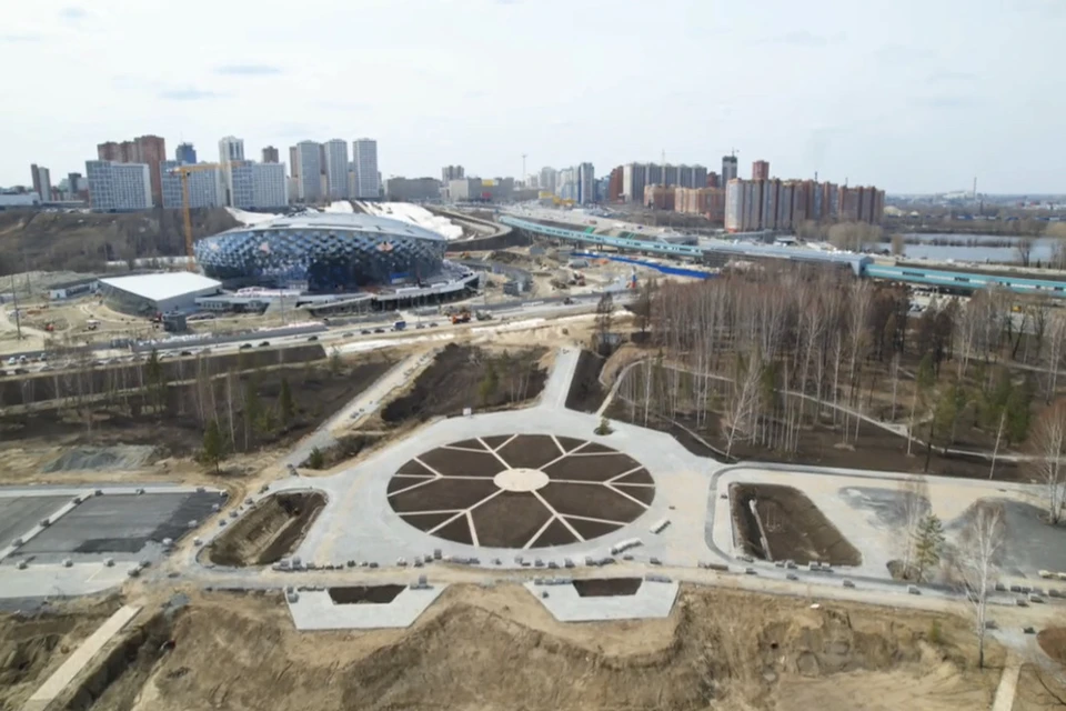 Где находится парк арена в новосибирске. Новый ЛДС В Новосибирске парк. ЛДС Арена Новосибирск парк. Новая ЛДС Сибирь Арена Новосибирск. Парк возле ЛДС Новосибирск.