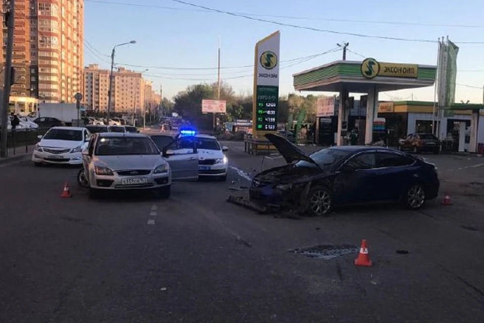 В Ростове в аварии пострадали женщина и грудной ребенок. Фото: ГИБДД по РО.