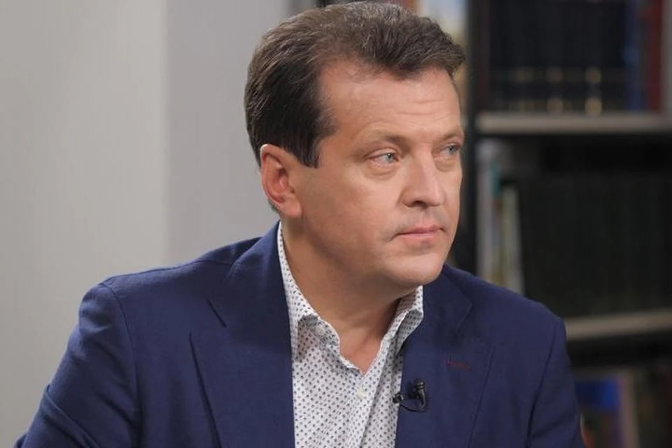 9 мая всегда будет напоминать людям, какой ценой завоеван мир на земле, заметил градоначальник. Фото: мэрия Казани