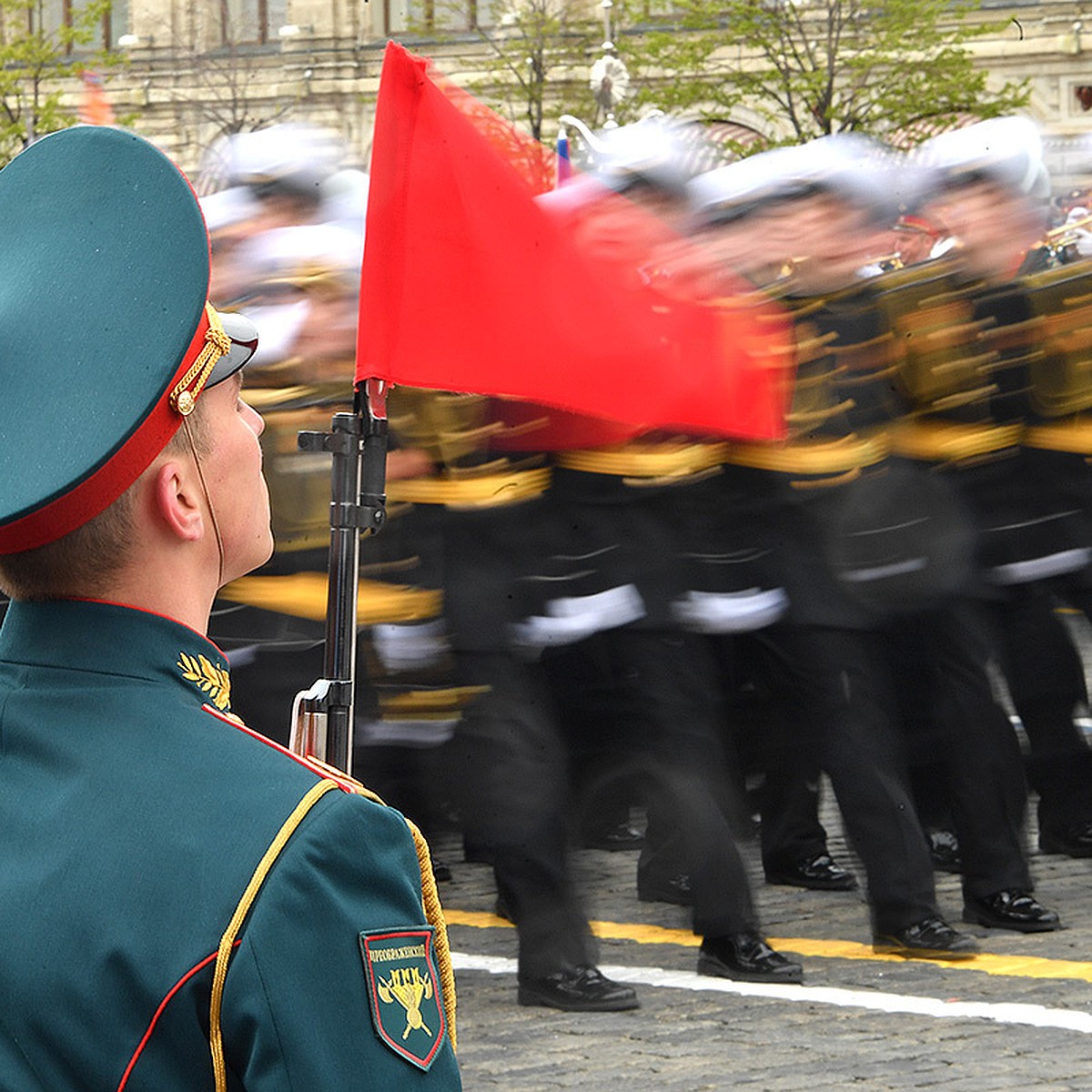 Фото Парада Победы в Москве 9 мая 2022: колонны, военная техника, авиапарад  - KP.RU