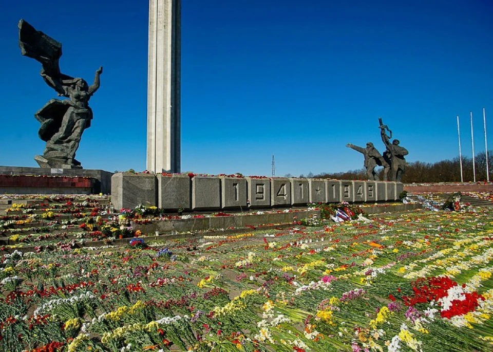Памятник Освободителям Риги. Фото: Сергей Аксенов/Telegram