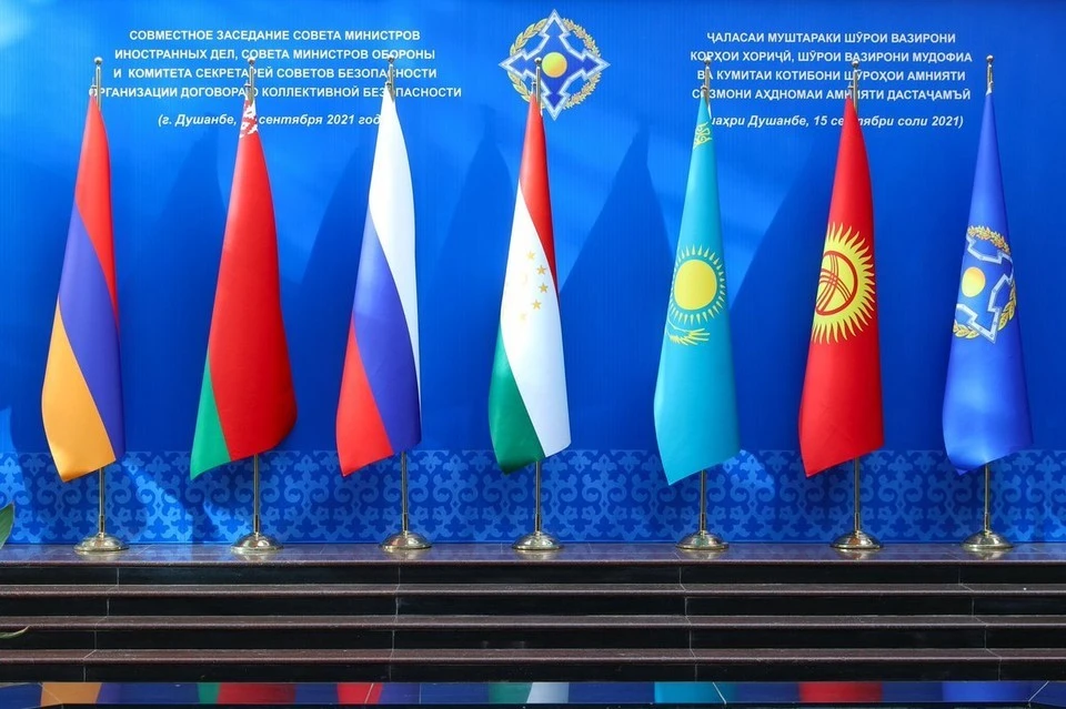Генсек ОДКБ заявил, что вопрос использования сил организации на Украине не обсуждался