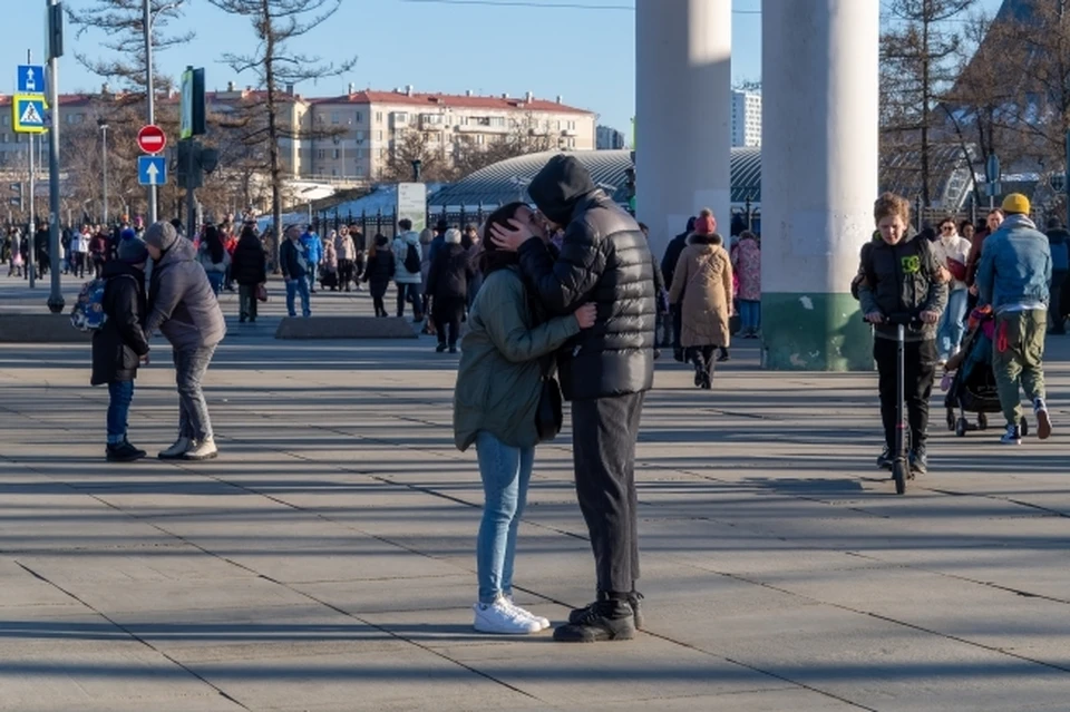 Возможен дождь и гроза