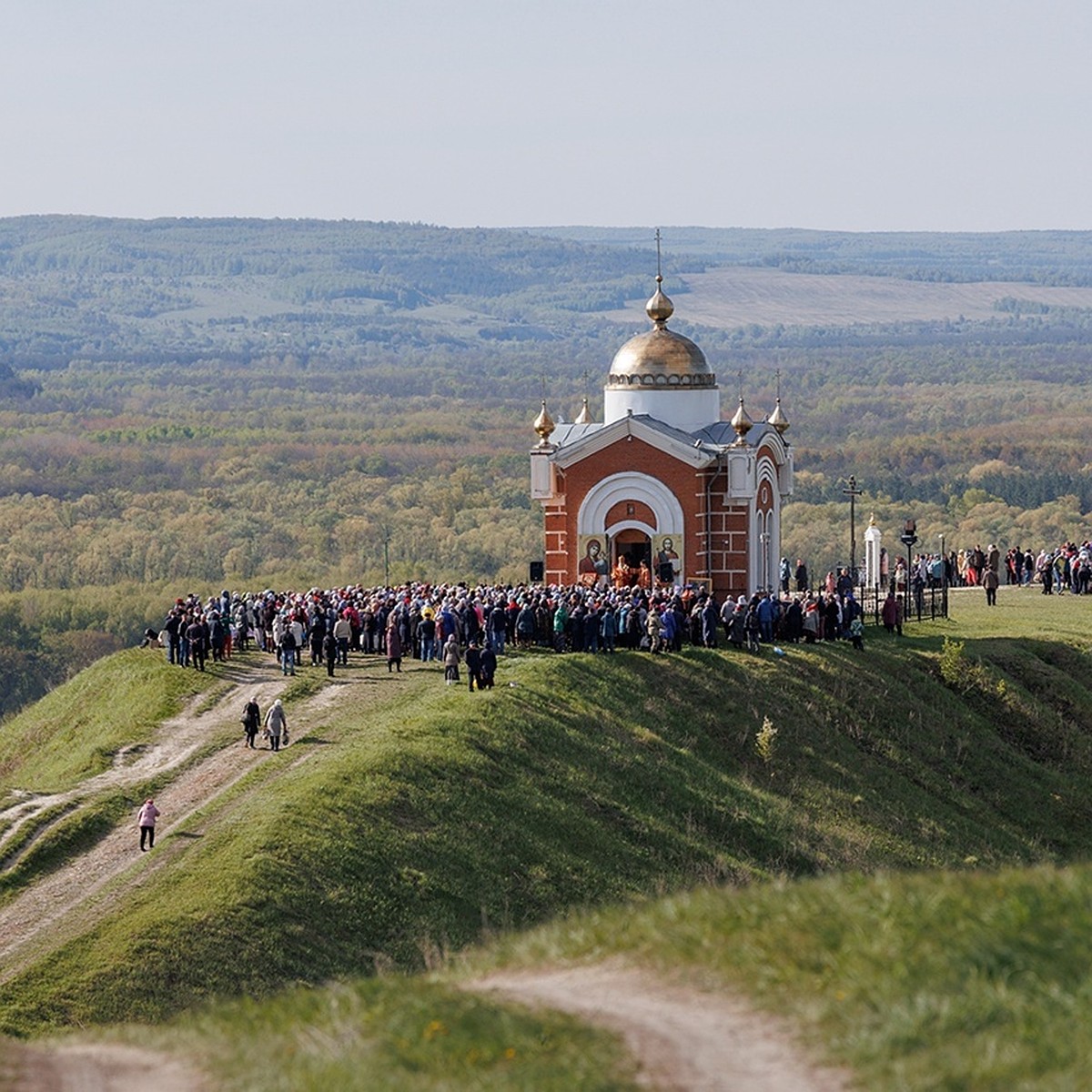 Ульяновцы помолились на Никольской горе в Сурском районе - KP.RU