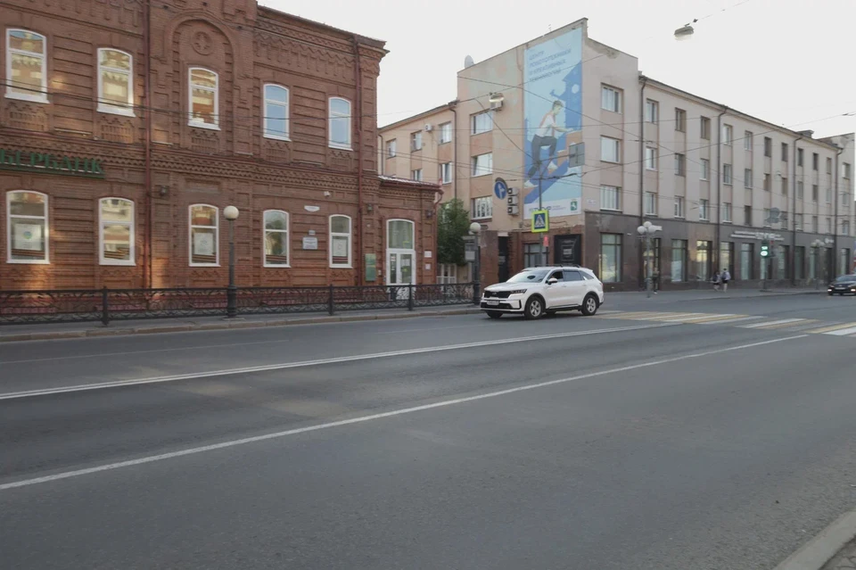 В Томске по нацпроекту "Безопасные качественные дороги" продолжаются ремонтные работы.