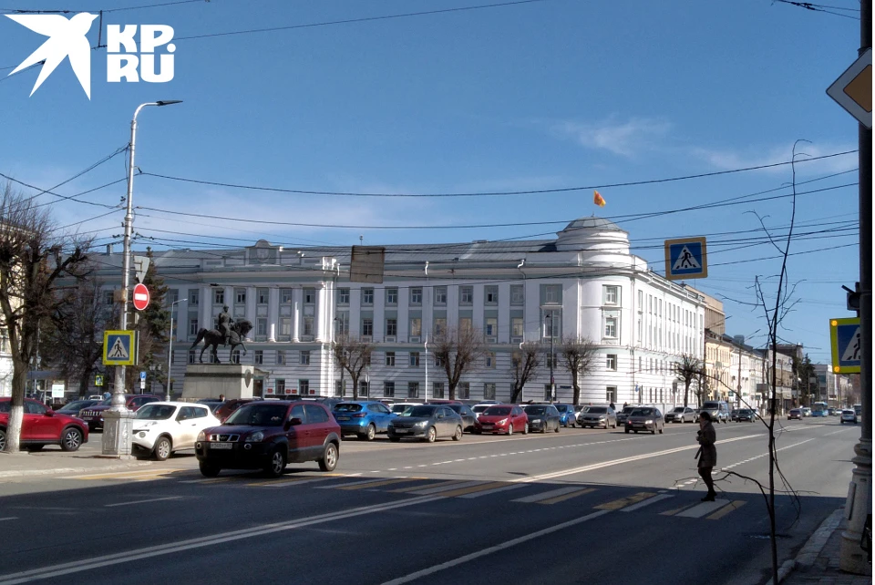 В областном правительстве сообщили, что в планах - увеличить квоту по трудоустройству несовершеннолетних.