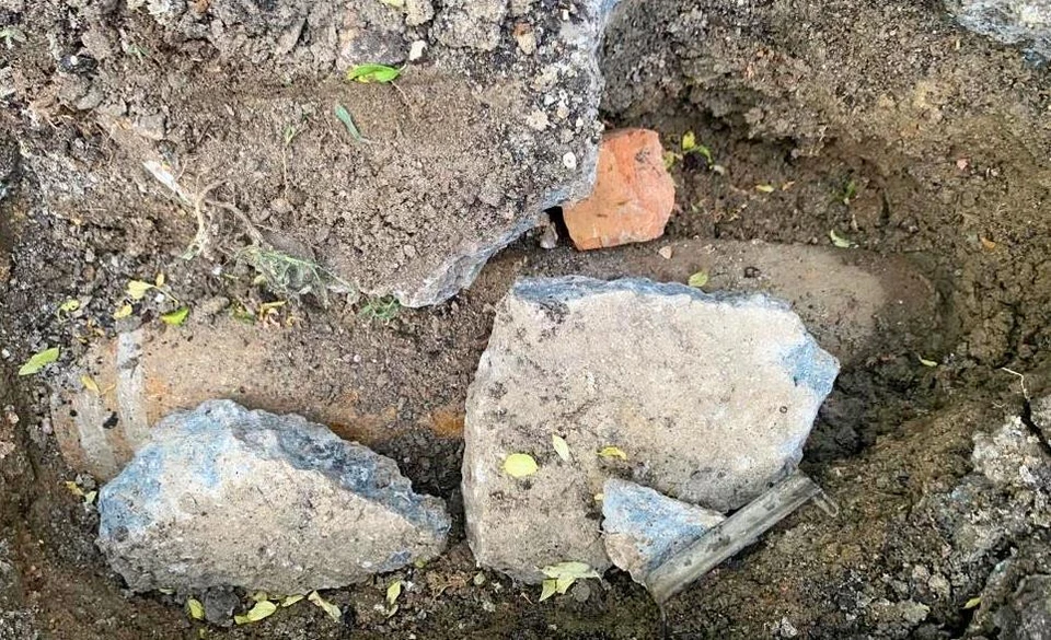 Находка оказалась авиабомбой времен войны. Фото: пресс-служба главного управления Росгвардии по Республике Крым и Севастополю