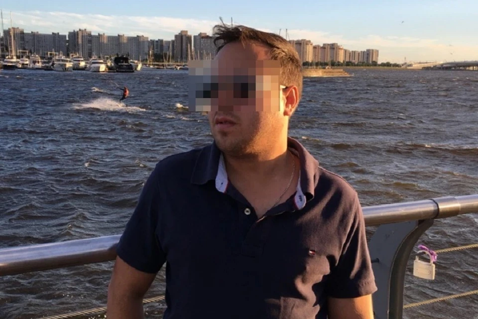 Сотруднику СПбГУ, который подглядывал за коллегами в женском туалете, запретили приходить в вуз
