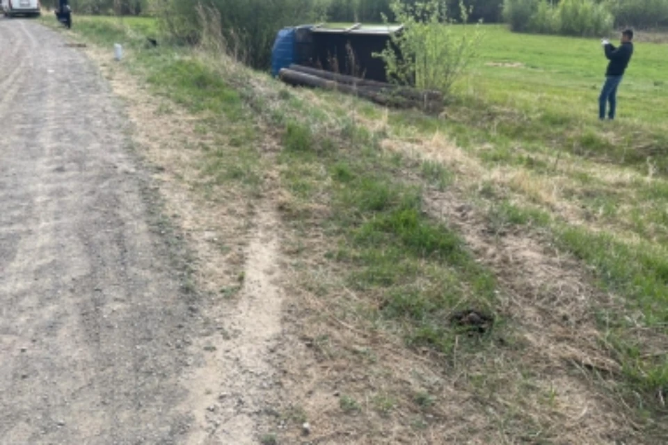 Пьяный водитель грузовика из Бурятии посадил в кабину четверых детей и попал в смертельное ДТП. Фото: СУ СК России по Бурятии.