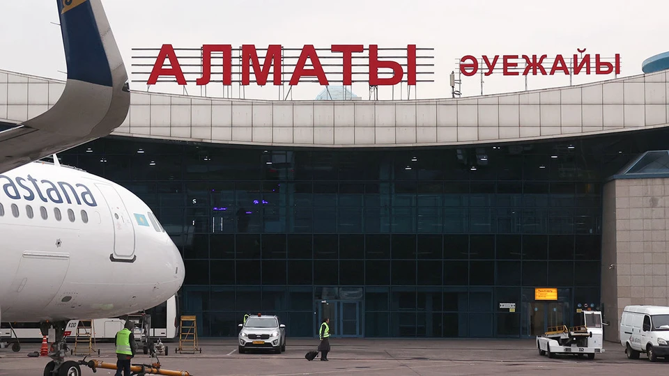 Касым-Жомарт Токаев прибыл в Алматы и посетит несколько мероприятий