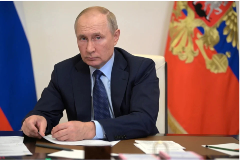 Путин заявил, что проще всего вывезти украинское зерно через Белоруссию.