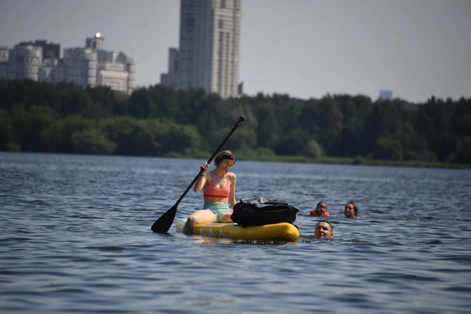 Комфортной для купания вода в столице станет лишь к середине месяца.
