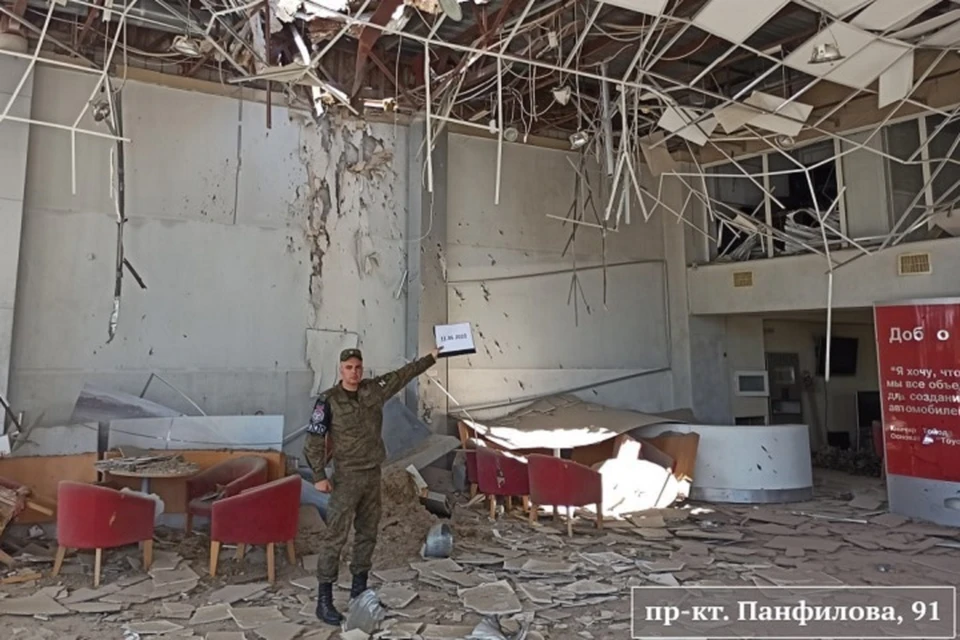 Последствия обстрела киевских силовиков. Фото: СЦКК ДНР
